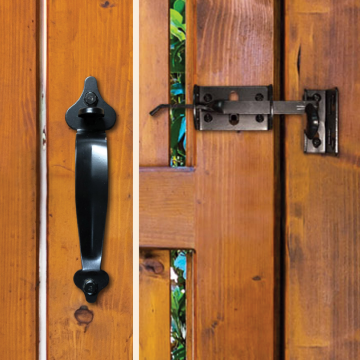 Image of item: COLONIAL THUMB LATCH